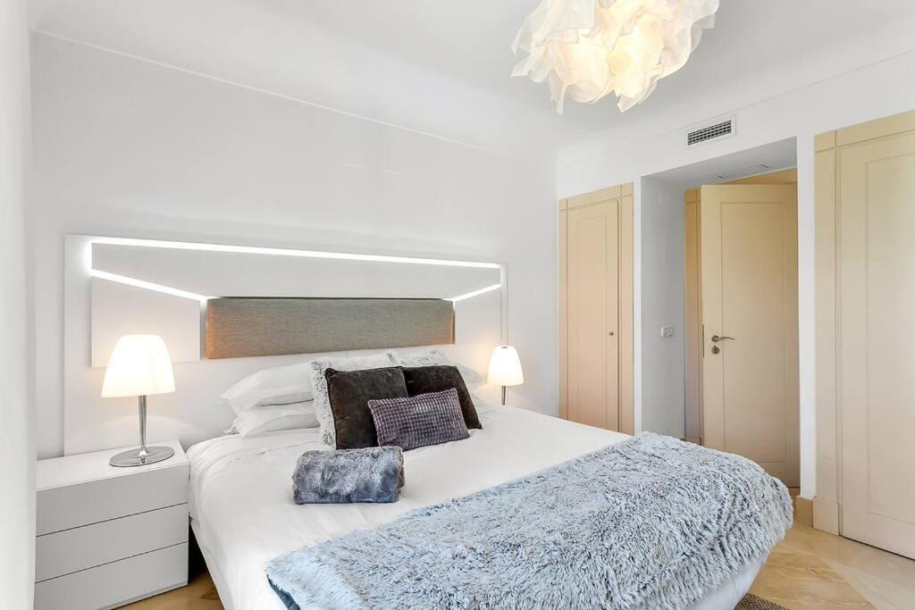 סן רוקה Yolo Spaces - Sotogrande Sea View Penthouse מראה חיצוני תמונה