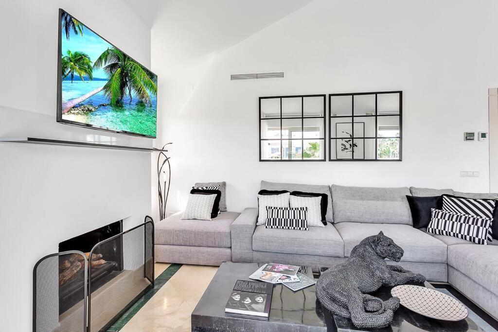 סן רוקה Yolo Spaces - Sotogrande Sea View Penthouse מראה חיצוני תמונה