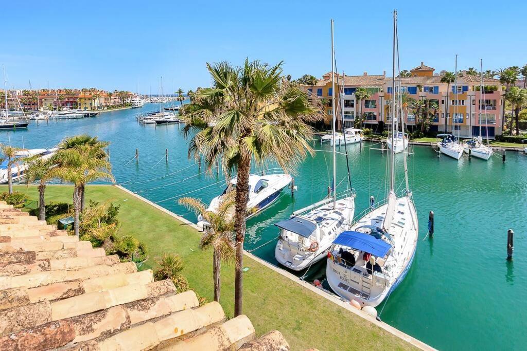 סן רוקה Yolo Spaces - Sotogrande Sea View Penthouse מראה חיצוני תמונה