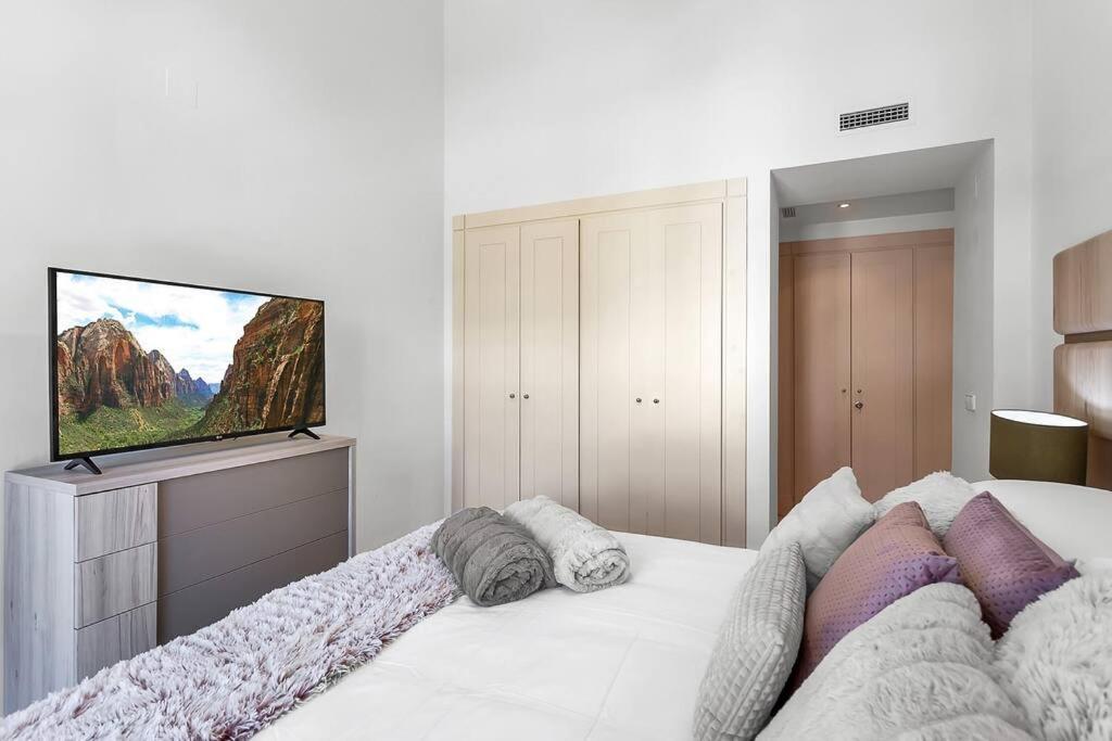 סן רוקה Yolo Spaces - Sotogrande Sea View Penthouse מראה חיצוני תמונה