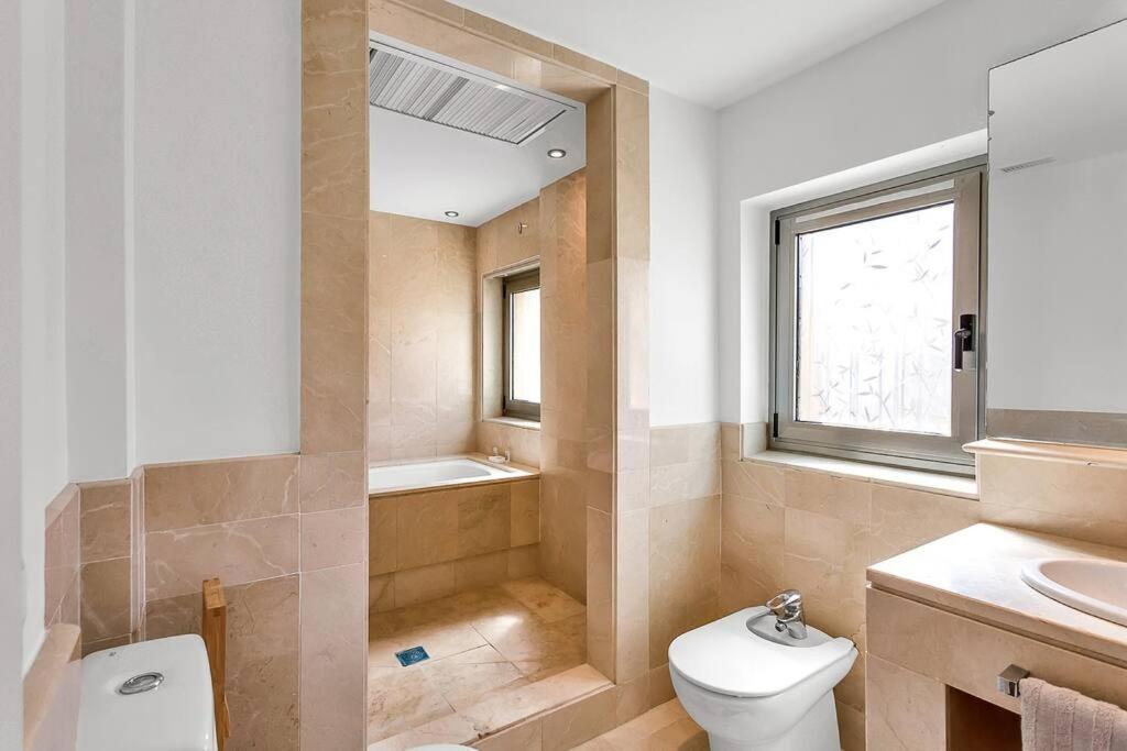סן רוקה Yolo Spaces - Sotogrande Sea View Penthouse מראה חיצוני תמונה