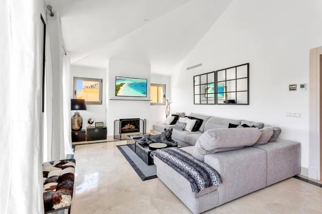סן רוקה Yolo Spaces - Sotogrande Sea View Penthouse מראה חיצוני תמונה